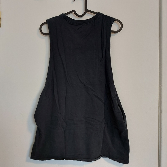 🌱Nike Muscle Shirt - Picture 3 of 3